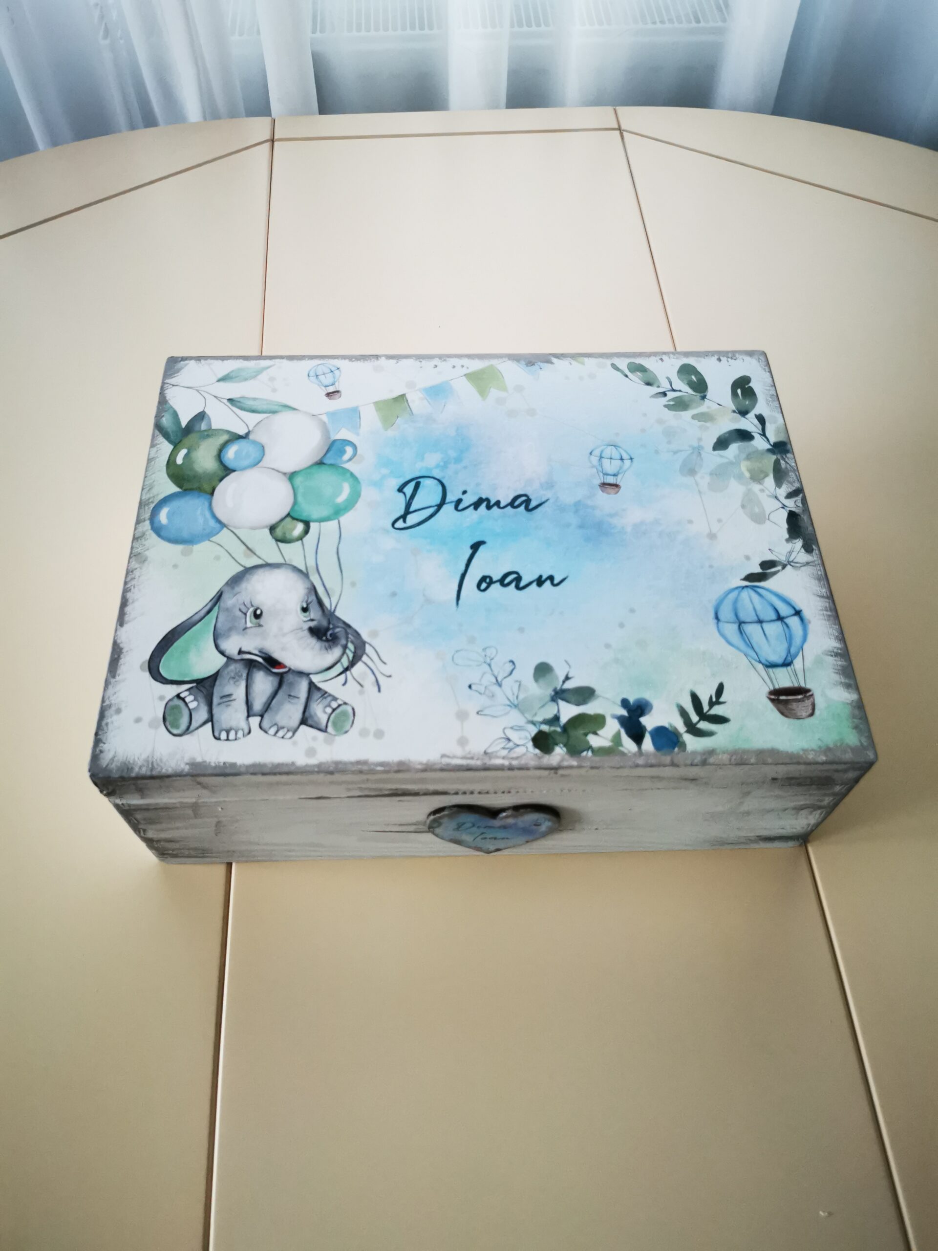 Trusou botez elefant